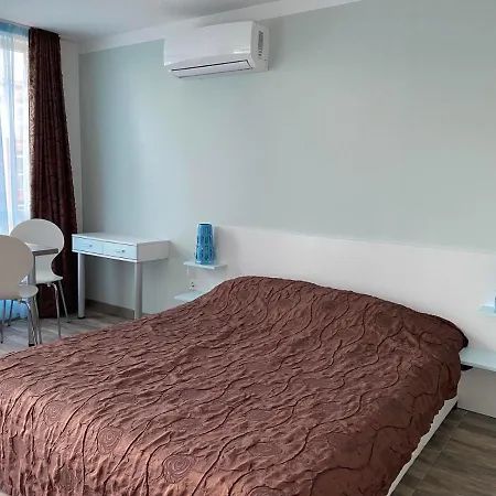 Aparthotel Дом Нептун *